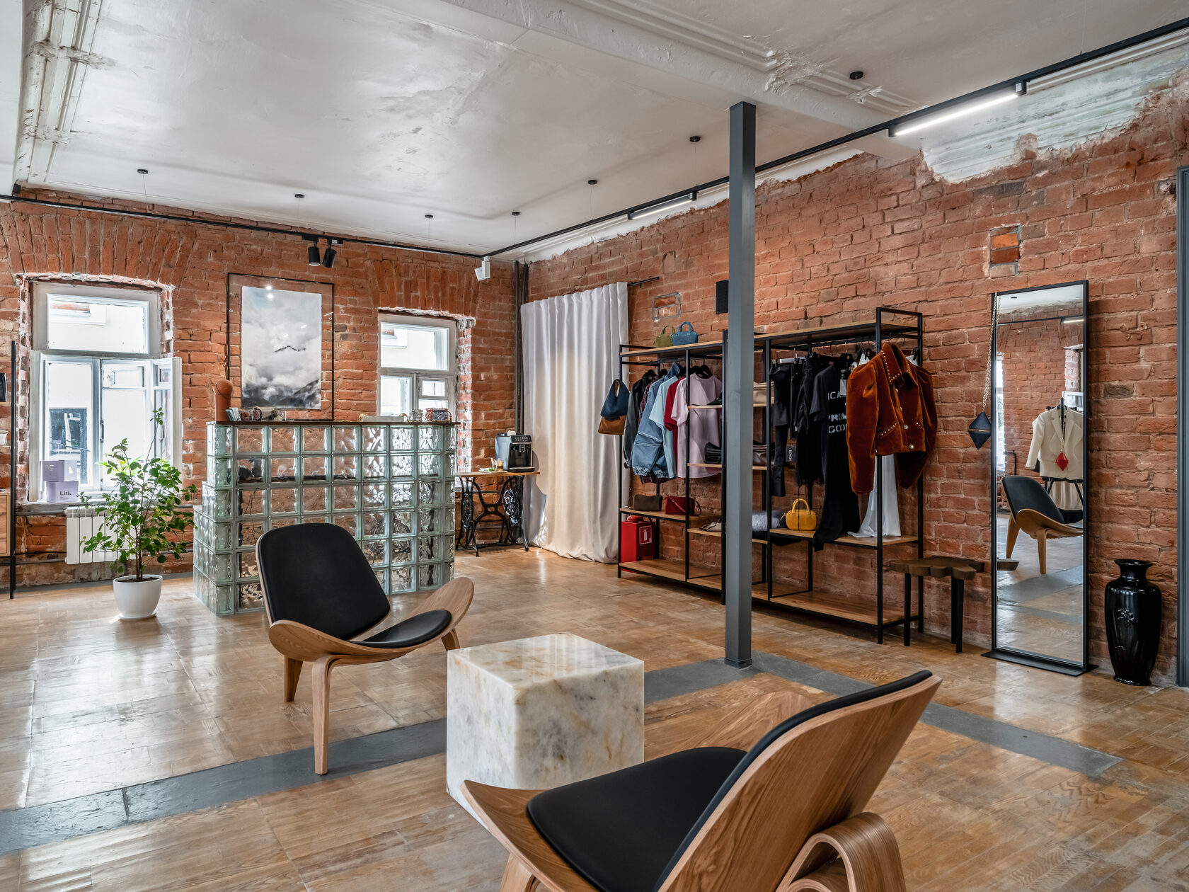 Интерьер торговой точки avaranadar